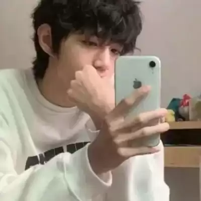 靳高妍